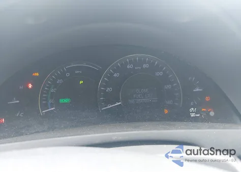 2011 Toyota Camry Hybrid from USA, damaged, VIN 4T1BB3EK8BU126516